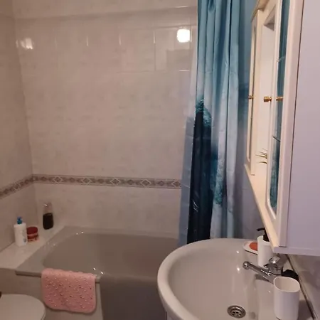 Xuan - Garaje Incluido Appartamento *