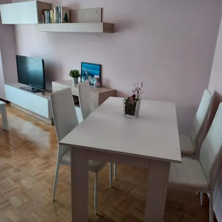 Xuan - Garaje Incluido Appartamento Avilés